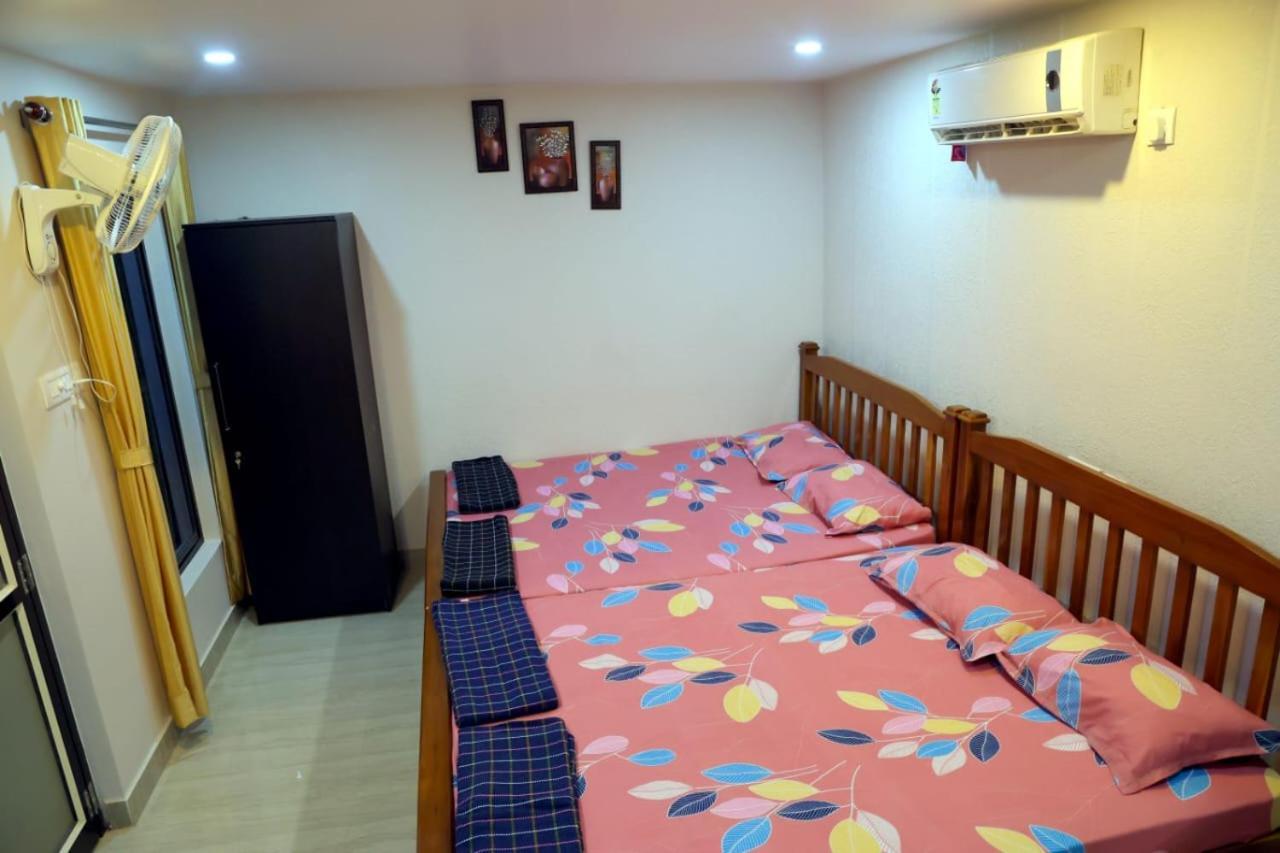 Hangout Kalyānpur Εξωτερικό φωτογραφία
